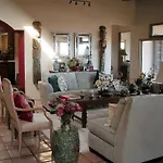 Villa Mahana