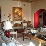 Villa Mahana