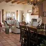 Villa Mahana